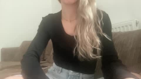 British Diamond Rose online show from February 13, 3:03 pm