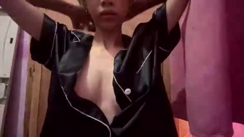 Snapshot of dian_dirtyx chatting on November 10, 1:48 am I do sell tab00 and dirty videos and do live show on wsp or tlgm or password online show from November 10, 1:48 am