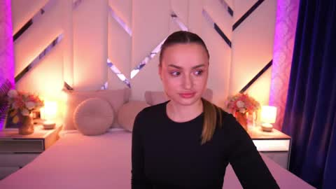 Snapshot of diana_nova chatting on April 14, 7:03 am diana_nova online show from April 14, 7:03 am