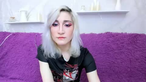 Snapshot of dianabardot chatting on April 20, 9:01 am dianabardot online show from April 20, 9:01 am