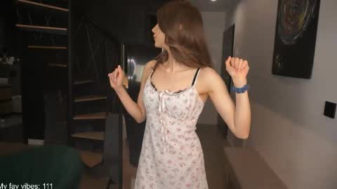 Snapshot of dianastar18 chatting on May 14, 9:32 pm dianastar18 online show from May 14, 9:32 pm