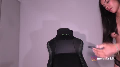 Melania   -    online show from December 16, 1:31 am