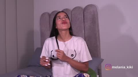 Melania   -    online show from December 31, 12:43 am