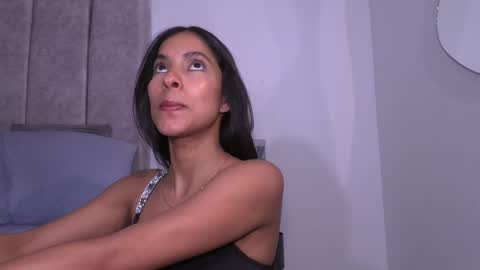 Melania   -    online show from January 26, 12:58 am