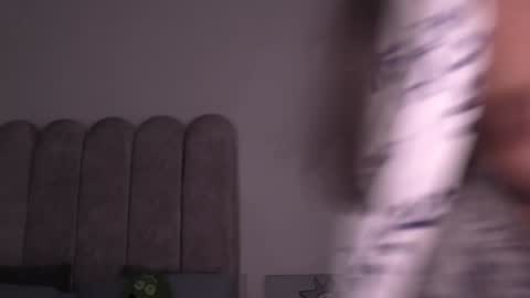 Melania   -    online show from January 28, 10:56 pm