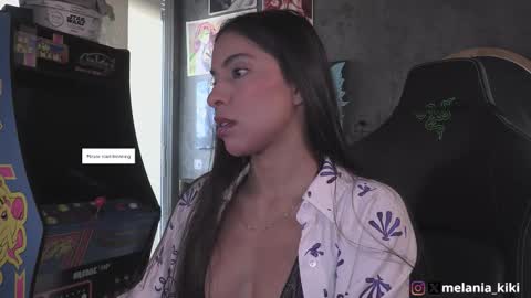 Melania   -    online show from November 12, 8:30 pm