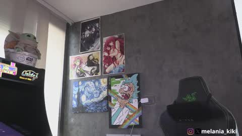 Melania   -    online show from November 24, 8:52 pm