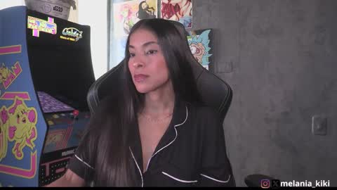 Melania   -    online show from December 19, 8:38 pm