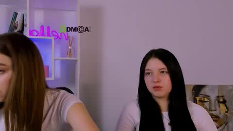 diara ti online show from December 4, 10:24 am