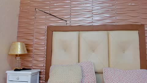 Snapshot of diavalo_ chatting on January 27, 6:52 am diavalo online show from January 27, 6:52 am