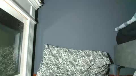 Snapshot of diavoletta98 chatting on March 27, 9:21 am Diavoletta98 online show from March 27, 9:21 am