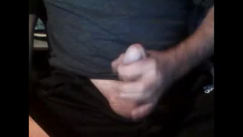 Snapshot of dick185 chatting on January 7, 3:33 pm dick185 online show from January 7, 3:33 pm
