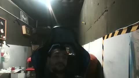 Snapshot of dick4play222 chatting on January 26, 2:35 am dick4play222 online show from January 26, 2:35 am