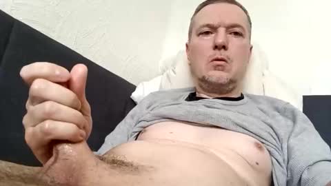 Snapshot of dick__18 chatting on June 1, 9:44 am Antonio online show from June 1, 9:44 am