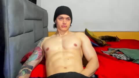 jhon online show from February 8, 2:47 am