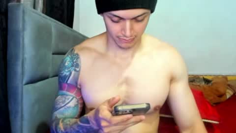 Snapshot of dick_demon_1 chatting on July 12, 10:01 pm jhon online show from July 12, 10:01 pm