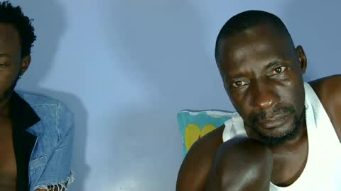Snapshot of dick_giantcouples chatting on June 23, 5:16 am dick_giantcouples online show from June 23, 5:16 am