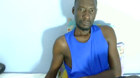 Snapshot of dick_giantcouples chatting on July 8, 6:18 am dick_giantcouples online show from July 8, 6:18 am