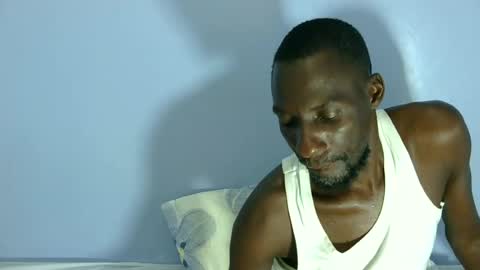 Snapshot of dick_giantcouples chatting on August 3, 7:17 pm dick_giantcouples online show from August 3, 7:17 pm