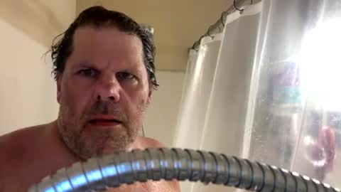 Snapshot of dickaltavista chatting on June 19, 10:52 am DickAltaVista online show from June 19, 10:52 am