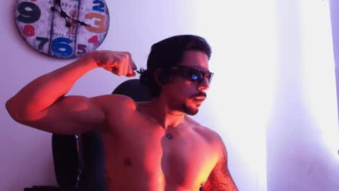 Snapshot of dickdamian_ chatting on October 7, 9:34 pm Damin online show from October 7, 9:34 pm