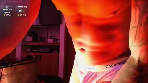 Snapshot of dickdamian_ chatting on October 17, 9:28 pm Damin online show from October 17, 9:28 pm