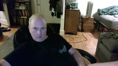 Snapshot of dickflasher5 chatting on January 4, 5:48 am Richard Fleischer online show from January 4, 5:48 am