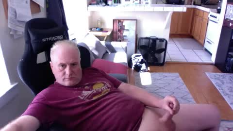 Snapshot of dickflasher5 chatting on May 23, 4:11 pm Richard Fleischer online show from May 23, 4:11 pm