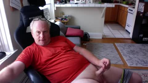 Snapshot of dickflasher5 chatting on July 18, 6:01 pm Richard Fleischer online show from July 18, 6:01 pm