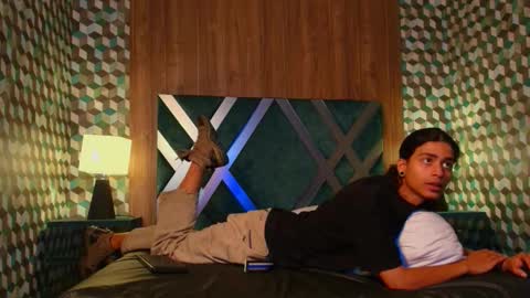 dickie_dicking online show from November 15, 9:32 pm