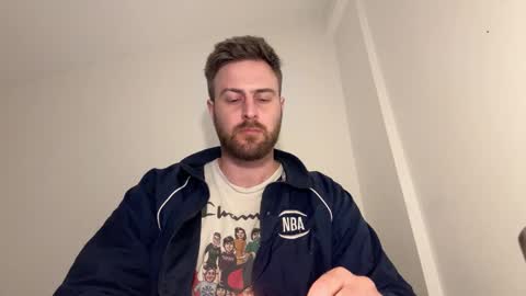 Im Julian  all cum shot videos here    online show from February 21, 6:15 pm