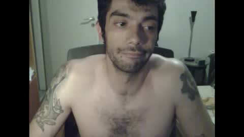 Snapshot of dickus_biggus chatting on May 28, 3:04 am dickus_biggus online show from May 28, 3:04 am