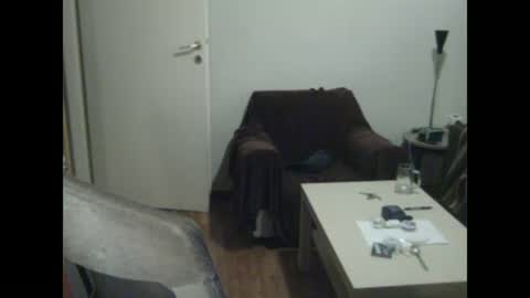 Snapshot of dickus_biggus chatting on June 14, 6:26 am dickus_biggus online show from June 14, 6:26 am