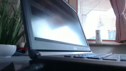 Snapshot of didiegal1 chatting on May 9, 9:47 am squirtcock online show from May 9, 9:47 am