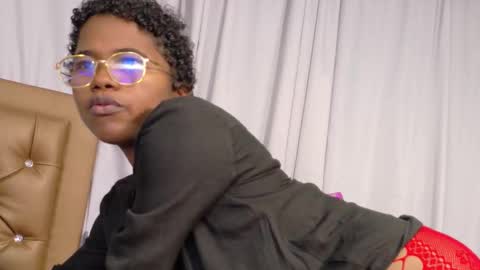 didoelizabeth online show from October 18, 1:23 pm