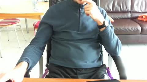 Snapshot of didonc chatting on May 11, 4:04 pm didonc from france..... online show from May 11, 4:04 pm