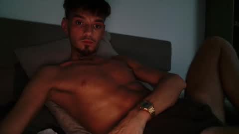 Snapshot of diego04112 chatting on June 10, 4:12 am DiegoSx online show from June 10, 4:12 am