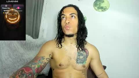 Diego online show from May 9, 1:16 pm