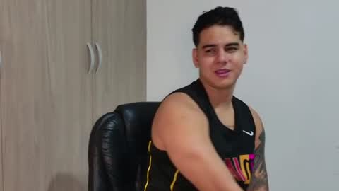 Snapshot of diego_cazas chatting on June 15, 1:41 am DIEGO CAZAS online show from June 15, 1:41 am