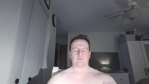 Snapshot of diego_condesso chatting on December 21, 2:30 am Andy Brownhill online show from December 21, 2:30 am