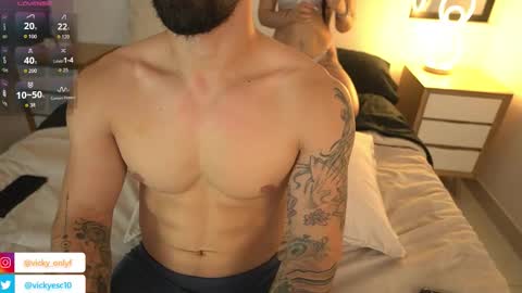 Diego and Vicky    online show from November 25, 6:08 pm