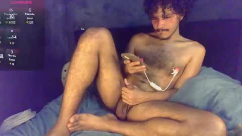 Snapshot of diemond_latinx98 chatting on June 14, 12:30 am diemond_latinx98 online show from June 14, 12:30 am