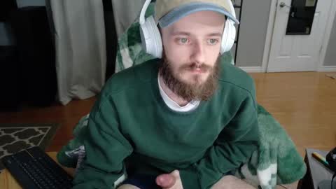 Snapshot of digbicknik chatting on March 12, 9:02 am digbicknik online show from March 12, 9:02 am