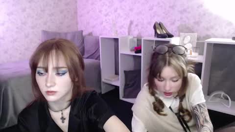 Hi im Alice 3 Im usualy online 03-10 or 17-21 UTC0 online show from January 16, 2:37 am