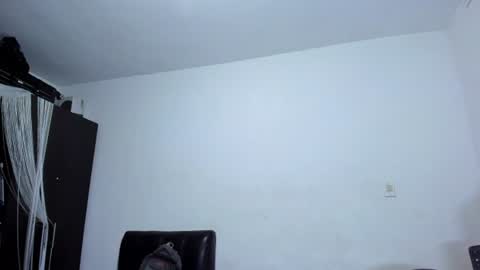 Snapshot of diiego_xxx chatting on July 8, 1:32 am diiego_xxx online show from July 8, 1:32 am