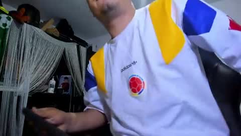 Snapshot of diiego_xxx chatting on July 17, 11:20 pm diiego_xxx online show from July 17, 11:20 pm