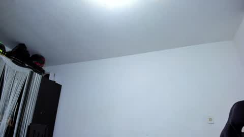 Snapshot of diiego_xxx chatting on July 29, 6:22 am diiego_xxx online show from July 29, 6:22 am