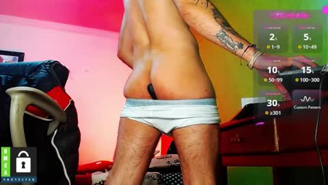 Snapshot of diilanhot chatting on December 13, 3:16 am  Dylan  online show from December 13, 3:16 am