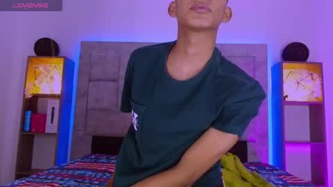 Dilan online show from December 14, 7:18 pm