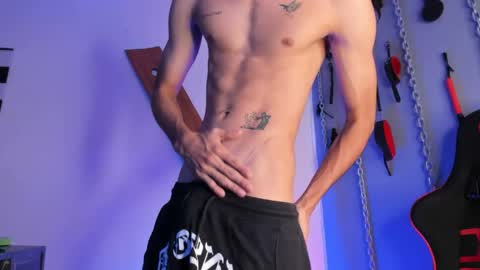 DILAN online show from April 25, 1:14 pm